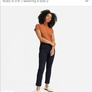 Everlane slim leg crop pant in navy